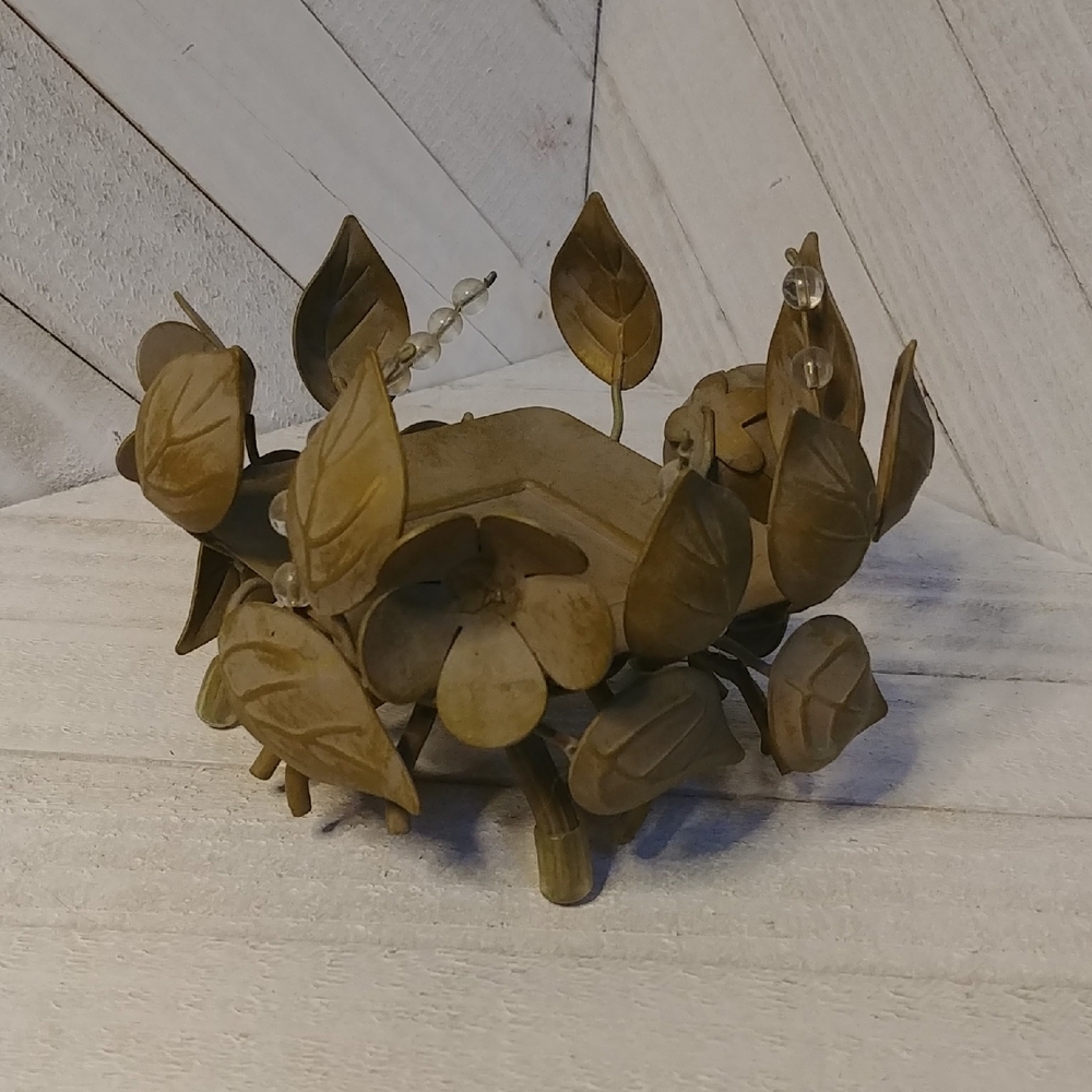 PartyLite Green Metal Leaf And Flower Candle Holder